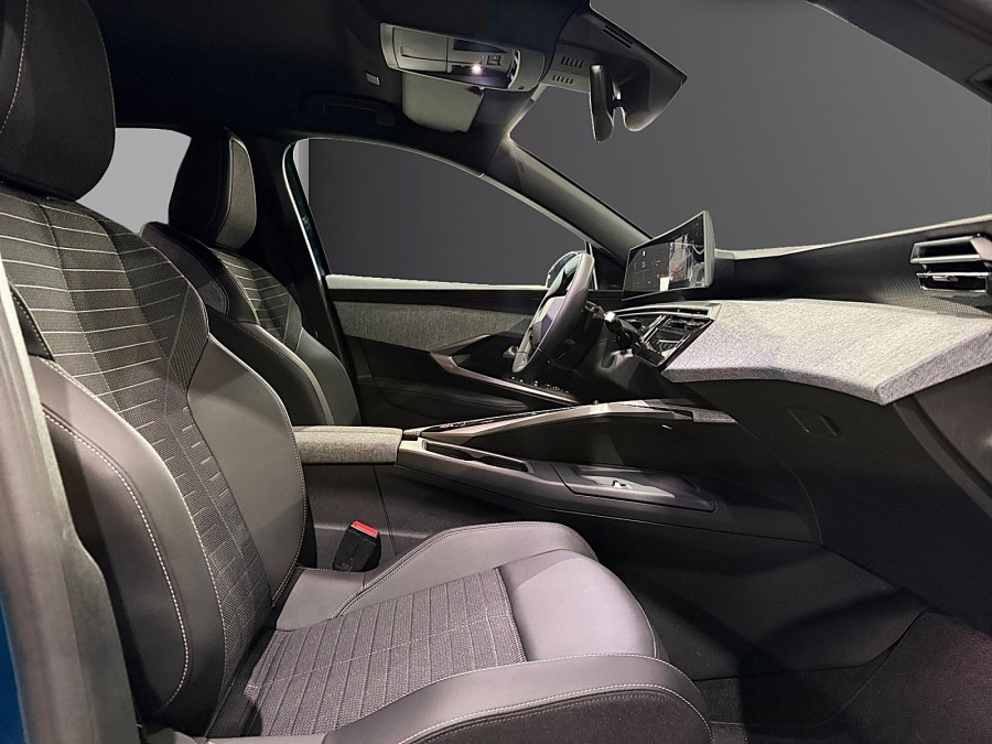 PEUGEOT d'occasion 3008 III 1.2 HYBRID 136ch ALLURE E-DCS de 2024
