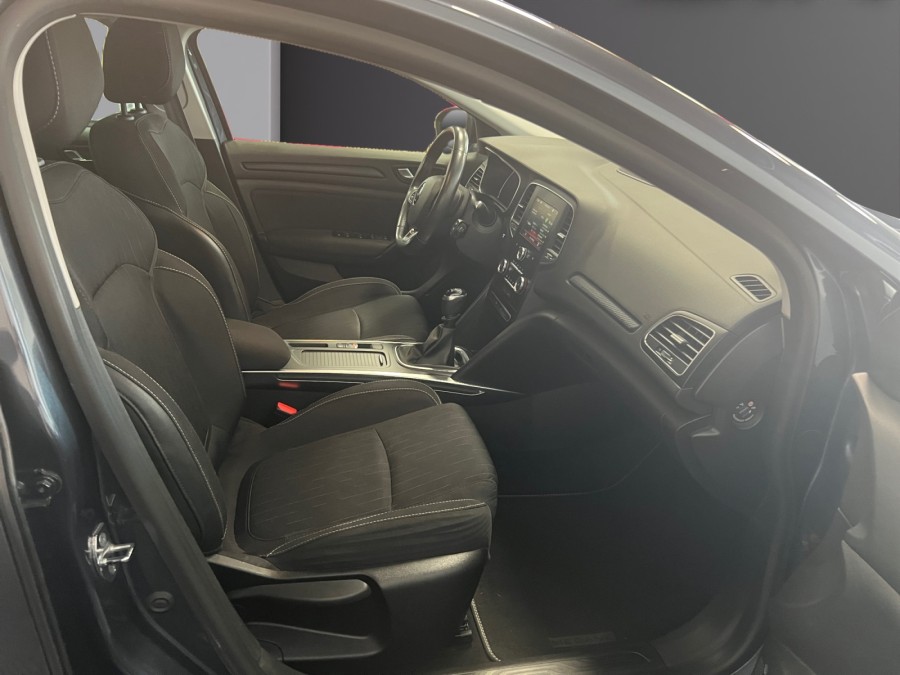 RENAULT d'occasion MEGANE 1.5 dCi 110ch energy Limited de 2018 Chalon