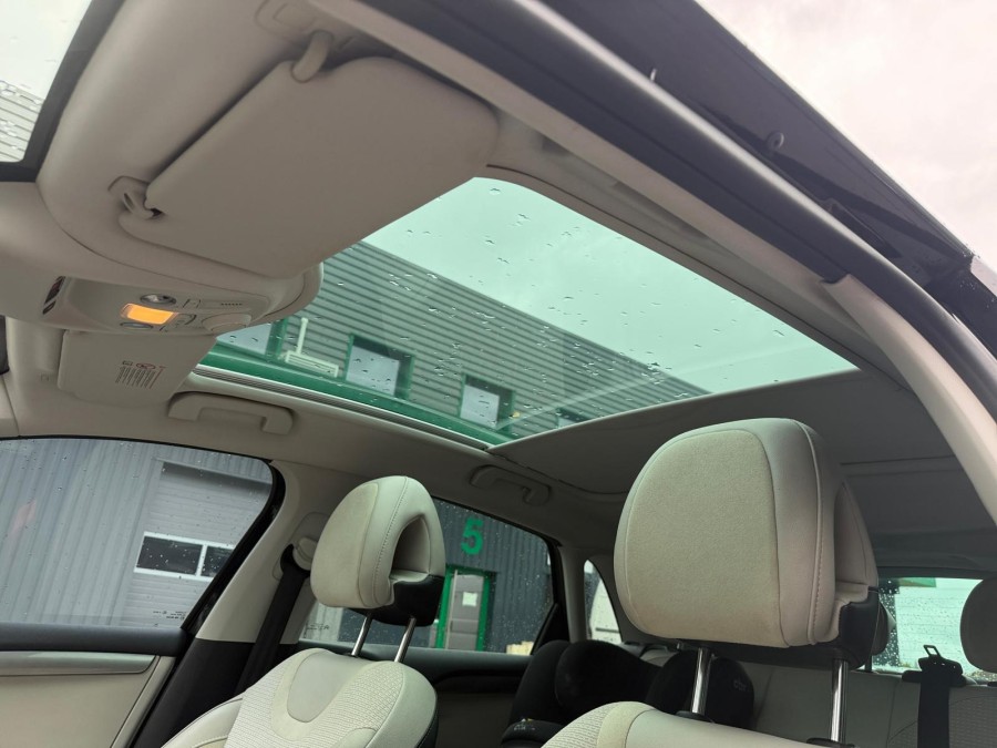 CITROEN d'occasion C4 II 1.6 HDI 110 FAP exclusive de 2011 Nord Isère