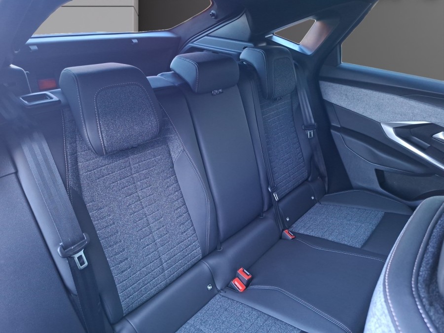 PEUGEOT d'occasion 3008 Hybrid 136 de 2025 Montreuil (93)﻿