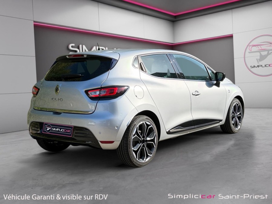 RENAULT d'occasion CLIO 1.2 TCe 120ch energy Limited 5p de 2018 Lyon
