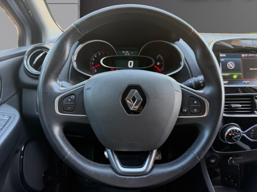 RENAULT d'occasion CLIO 1.2 TCe 120ch energy Limited 5p de 2018 Lyon