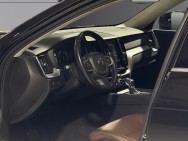 VOLVO d'occasion XC60 2 D4 190 AWD Momentum AUTO de 2017 Meximeux