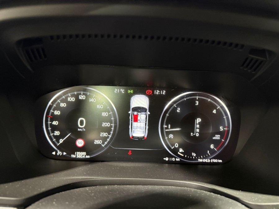 VOLVO d'occasion XC60 2 D4 190 AWD Momentum AUTO de 2017 Meximeux