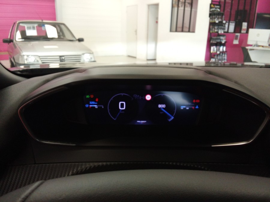 PEUGEOT d'occasion 2008 1.2 100 ALLURE de 2025 Amiens (80)﻿