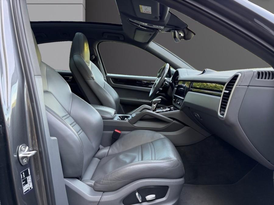 PORSCHE d'occasion CAYENNE COUPE 3 V6 340 AUTO de 2019 Champigny sur