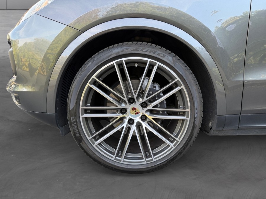 PORSCHE d'occasion CAYENNE COUPE 3 V6 340 AUTO de 2019 Champigny sur