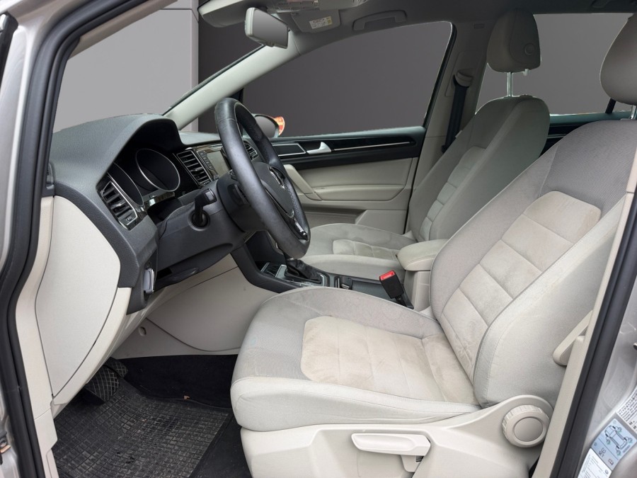 VOLKSWAGEN d'occasion GOLFSPORTSVAN 1.6 TDI 110 LOUNGE DSG AUTO de