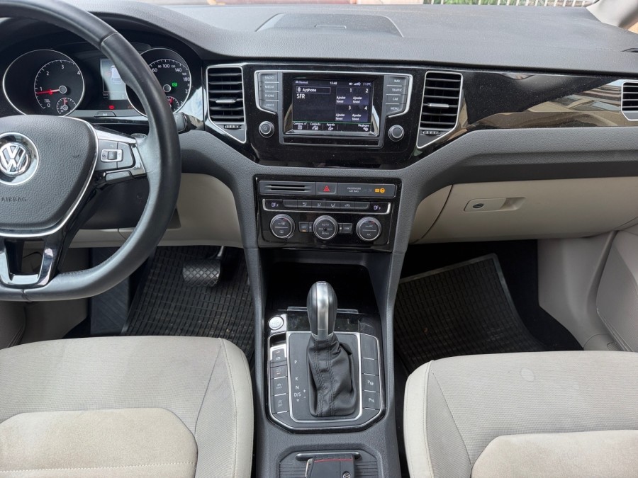 VOLKSWAGEN d'occasion GOLFSPORTSVAN 1.6 TDI 110 LOUNGE DSG AUTO de