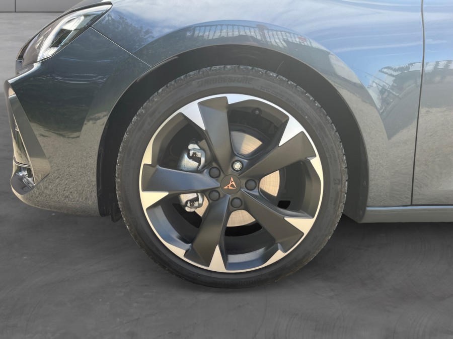 CUPRA d'occasion DSG IV ST 1.5 ETSI 150 MHEV V DSG AUTO de 2025