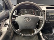 TOYOTA d'occasion Land cruiser 165 D-4D VX BVM6 3p de 2005 Tours (37)﻿
