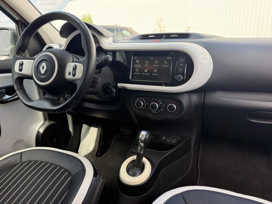 RENAULT d'occasion TWINGO III 0.9 TCE 95 EDC AUTO de 2019 Vannes (56)﻿