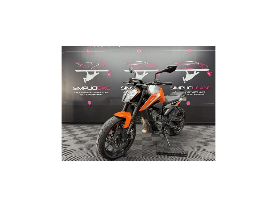 KTM d'occasion 790 DUKE KTM 790 DUKE de 2018 Reims Tinqueux (51)﻿