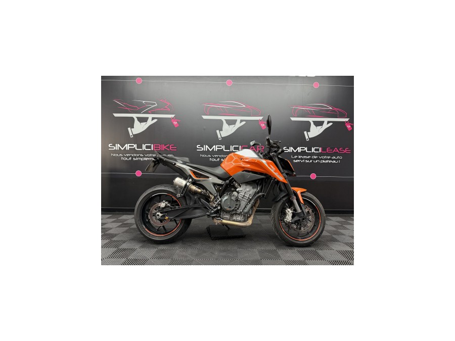 KTM d'occasion 790 DUKE KTM 790 DUKE de 2018 Reims Tinqueux (51)﻿