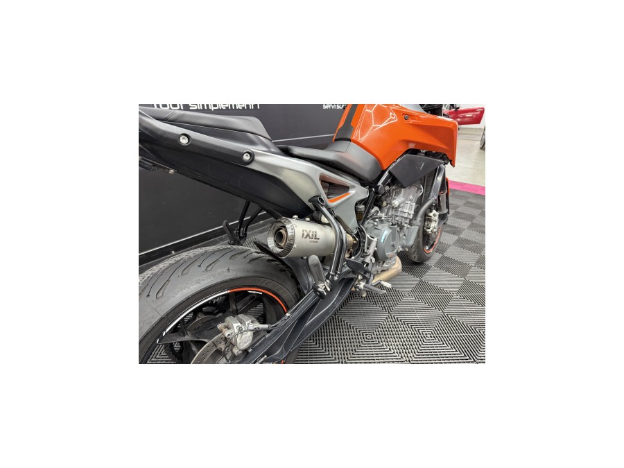 KTM d'occasion 790 DUKE KTM 790 DUKE de 2018 Reims Tinqueux (51)﻿