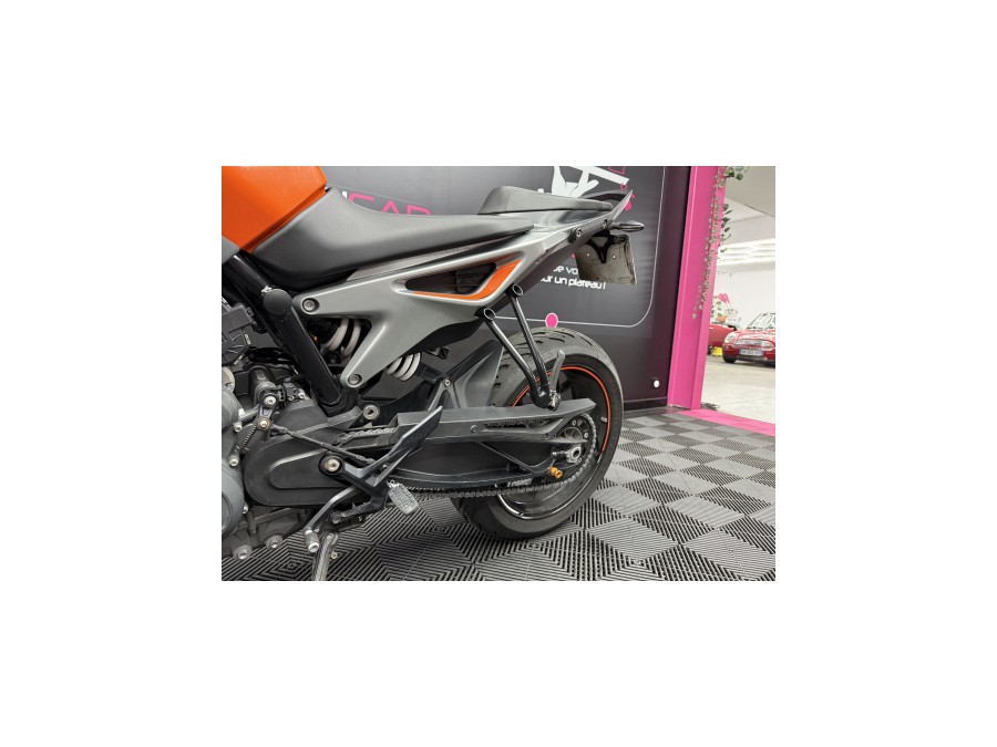KTM d'occasion 790 DUKE KTM 790 DUKE de 2018 Reims Tinqueux (51)﻿