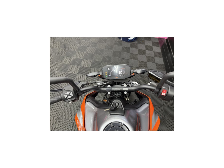 KTM d'occasion 790 DUKE KTM 790 DUKE de 2018 Reims Tinqueux (51)﻿