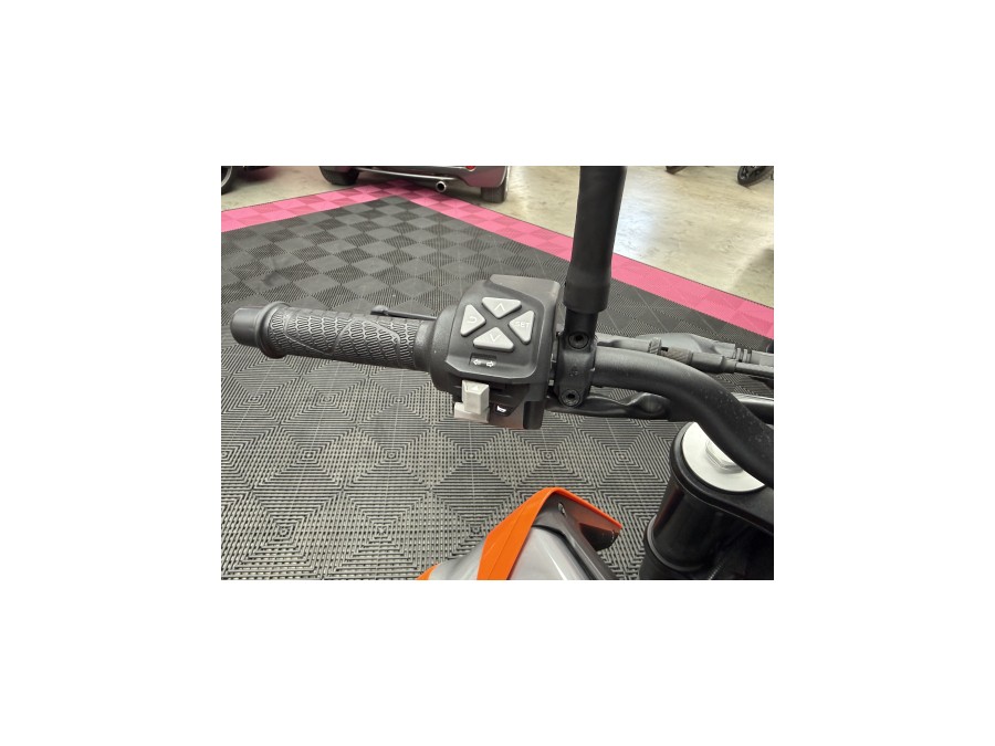 KTM d'occasion 790 DUKE KTM 790 DUKE de 2018 Reims Tinqueux (51)﻿