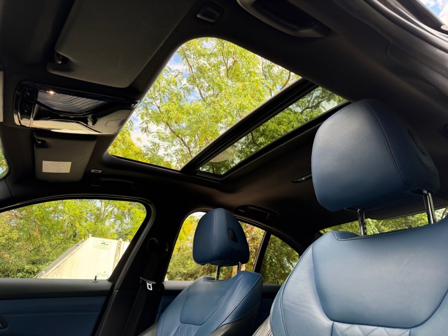 BMW d'occasion 330 330E 292 HYBRIDE M SPORT Individual de 2019 Nîmes