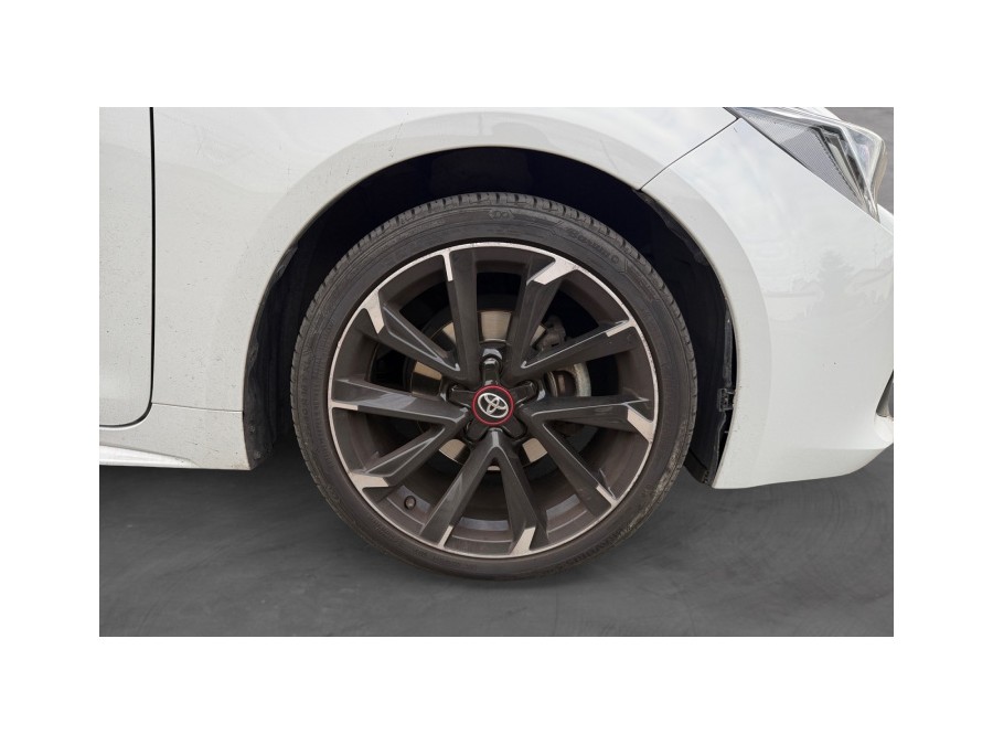 TOYOTA d'occasion COROLLA 122h GR Sport MY21 de 2021 Champigny sur