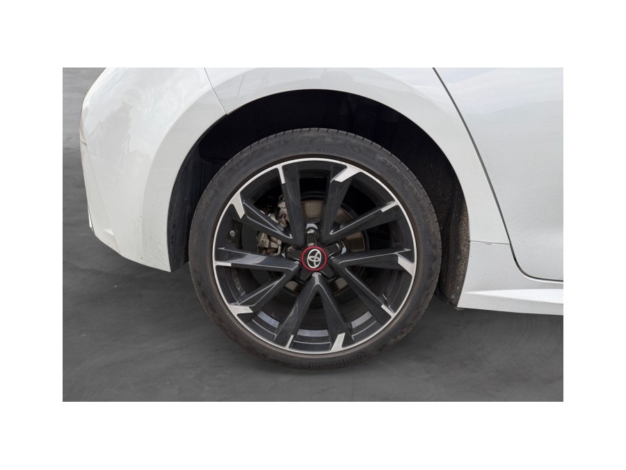 TOYOTA d'occasion COROLLA 122h GR Sport MY21 de 2021 Champigny sur