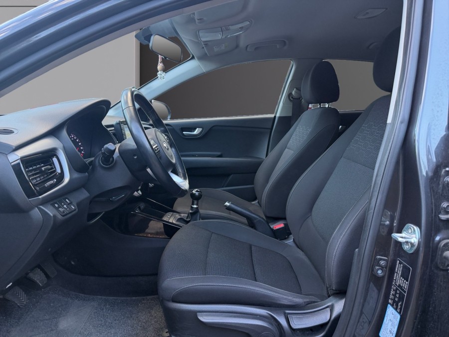 KIA d'occasion RIO 1.2 MPi 84ch ISG Active Euro6d-T de 2018 Champigny