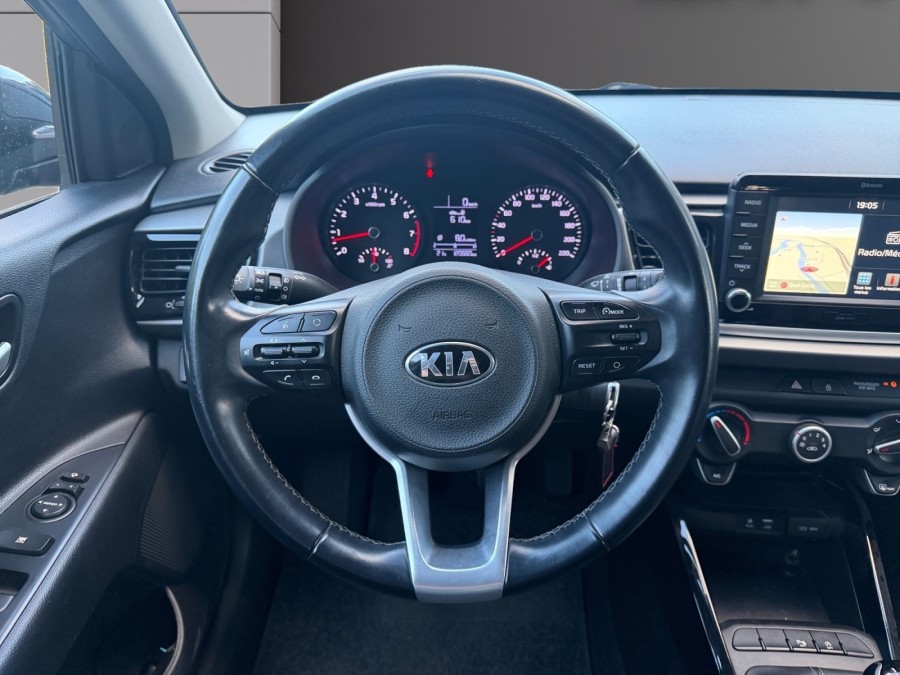 KIA d'occasion RIO 1.2 MPi 84ch ISG Active Euro6d-T de 2018 Champigny