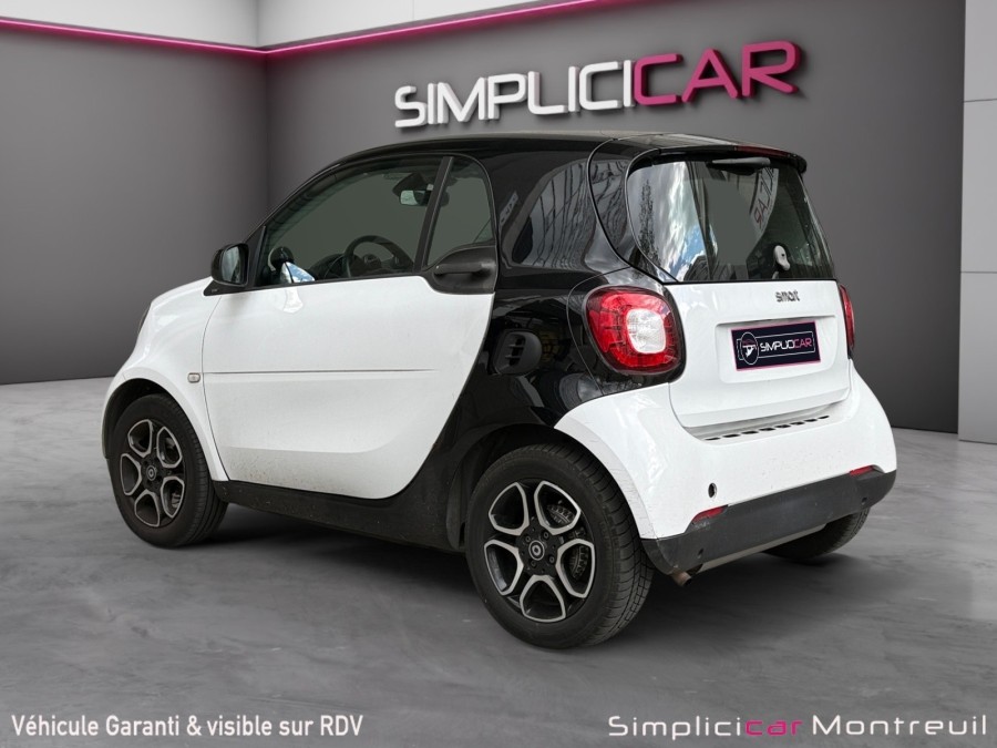 SMART d'occasion FORTWO PURE 71 CV COUPE AUTO de 2016 Montreuil (93)﻿