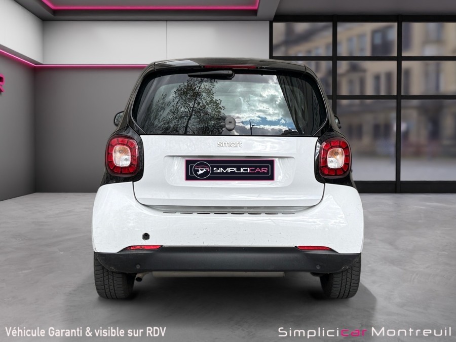SMART d'occasion FORTWO PURE 71 CV COUPE AUTO de 2016 Montreuil (93)﻿