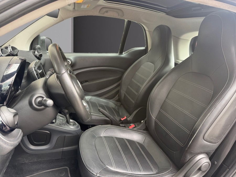 SMART d'occasion FORTWO PURE 71 CV COUPE AUTO de 2016 Montreuil (93)﻿
