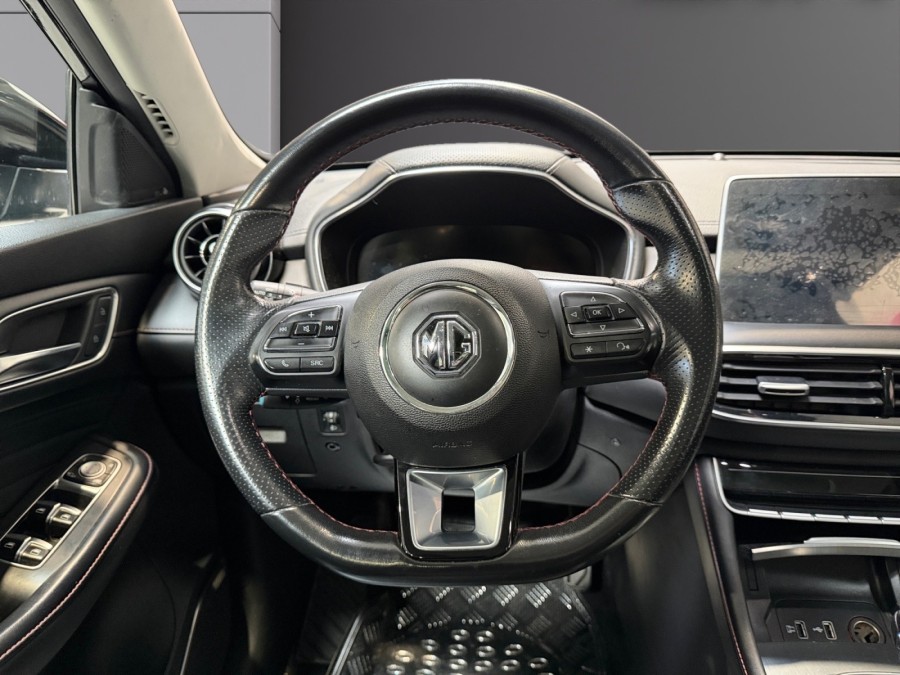 MG d'occasion EHS 1.5 TGDI PHEV LUXURY de 2023 Le Havre (76)﻿