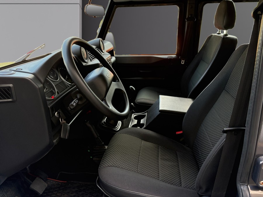 LAND ROVER d'occasion DEFENDER 110 2.2 STATION WAGON MARK VI de 2015