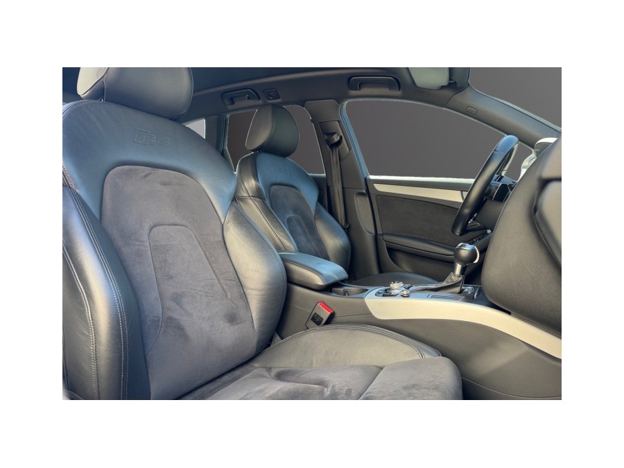 AUDI d'occasion S4 3.0 333 QUATTRO de 2012 La Ciotat (13)﻿