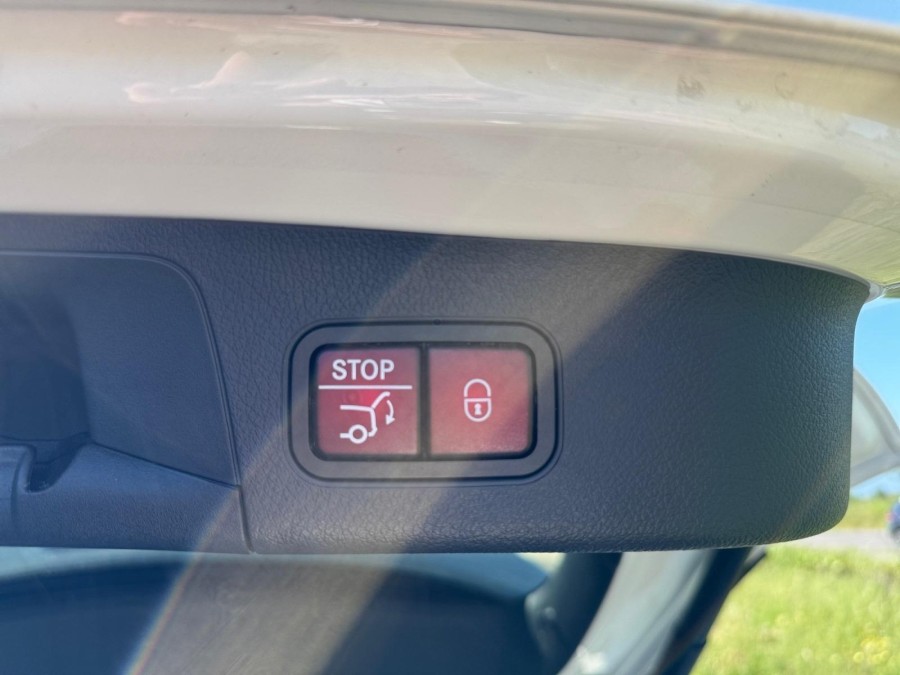 MERCEDES d'occasion GLA 250 e hybride rechargeable 218ch AMG Line