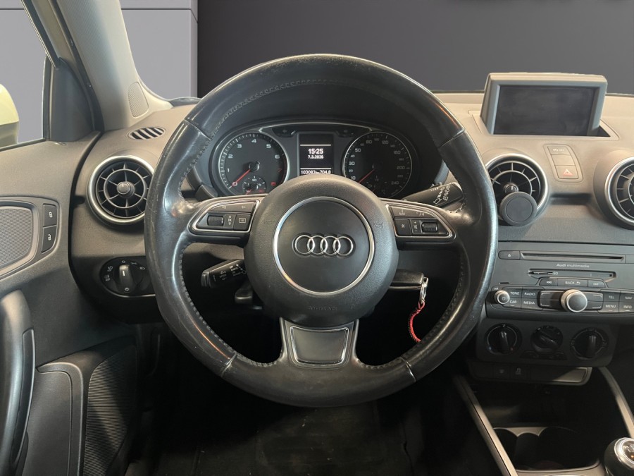 AUDI d'occasion A1 SB 1.2 TFSI 86 AMBIENTE de 2012 Pau (64)﻿