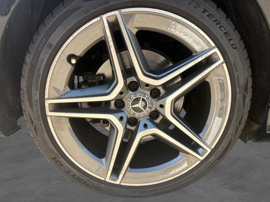 MERCEDES d'occasion C 180 d 122ch AMG Line 9G-Tronic de 2019 Lyon St