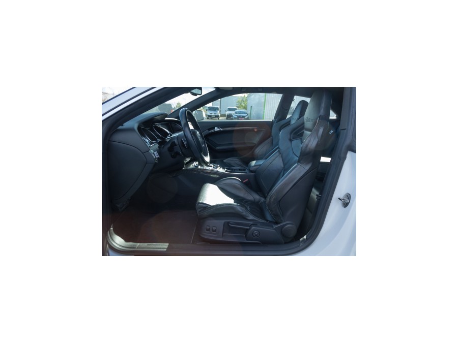 AUDI d'occasion RS5 RS5 4.2 V8 32V de 2010 Troyes (10)﻿