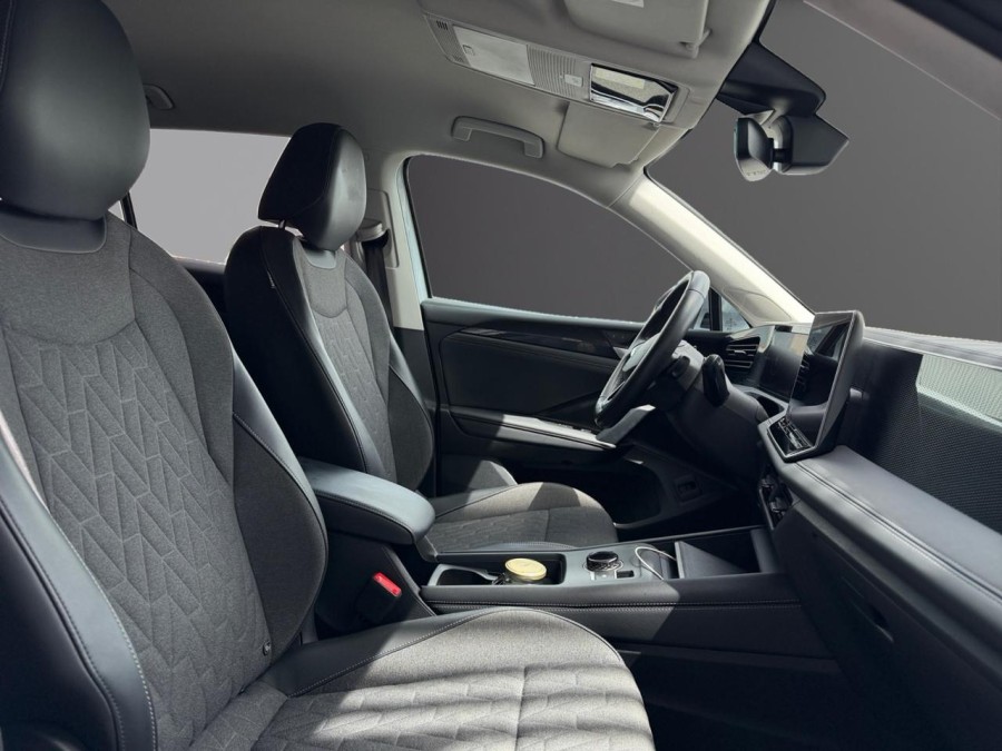 VOLKSWAGEN d'occasion TIGUAN III 1.5 ETSI 130 DSG de 2024 Guadeloupe