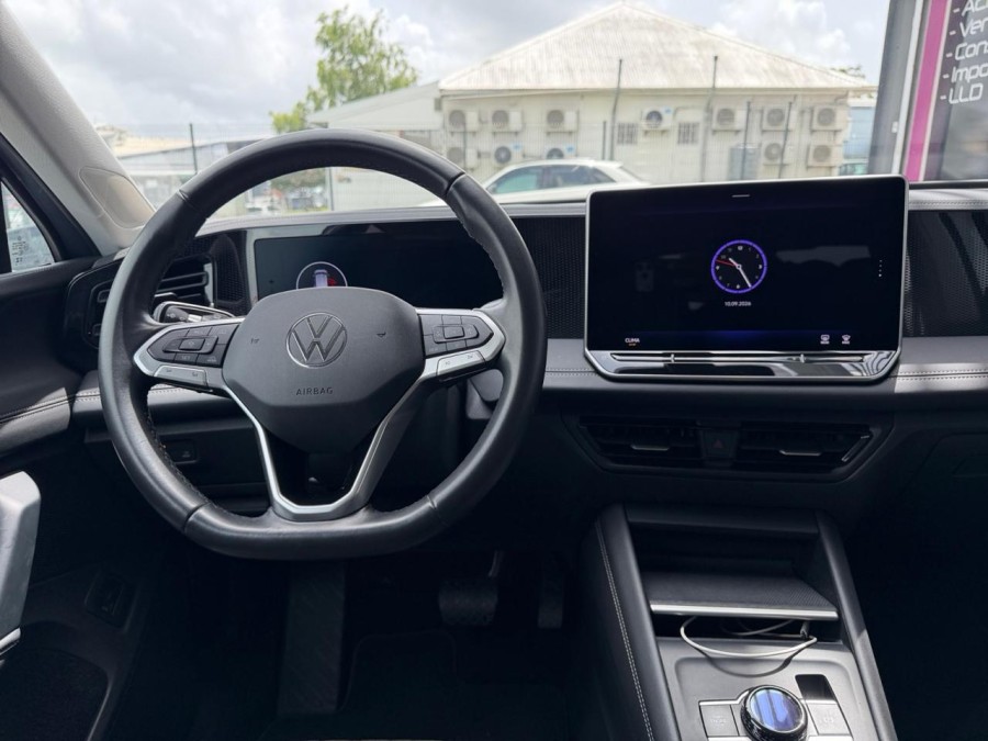 VOLKSWAGEN d'occasion TIGUAN III 1.5 ETSI 130 DSG de 2024 Guadeloupe