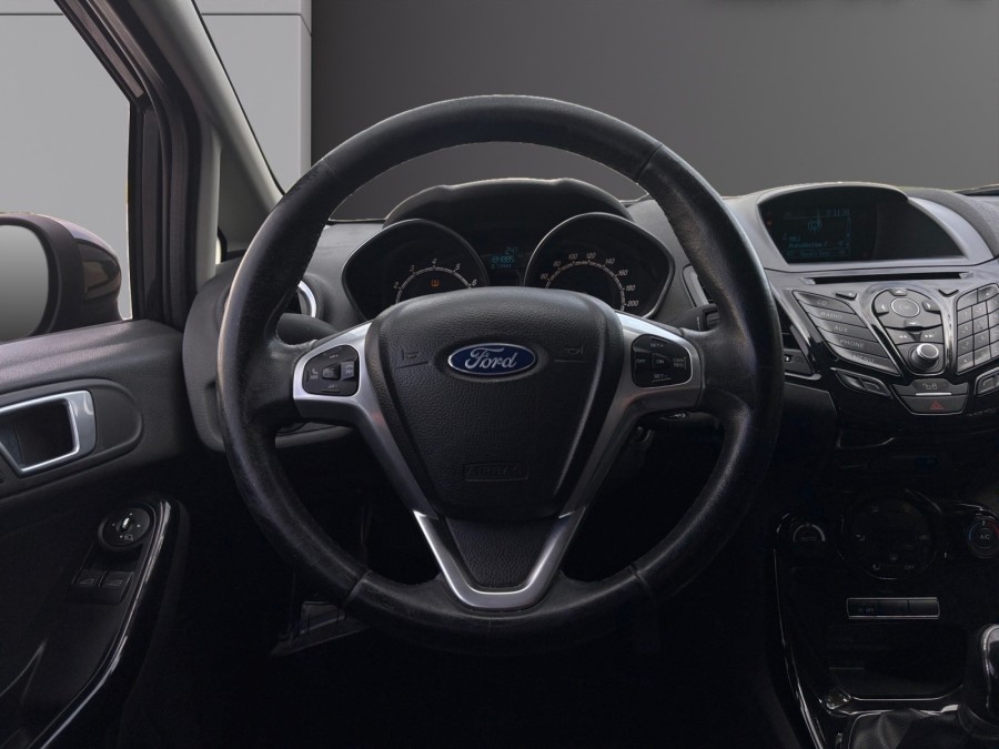 FORD d'occasion FIESTA 1000 100 ECOBOOST BLACK de 2015 Soissons (02)﻿
