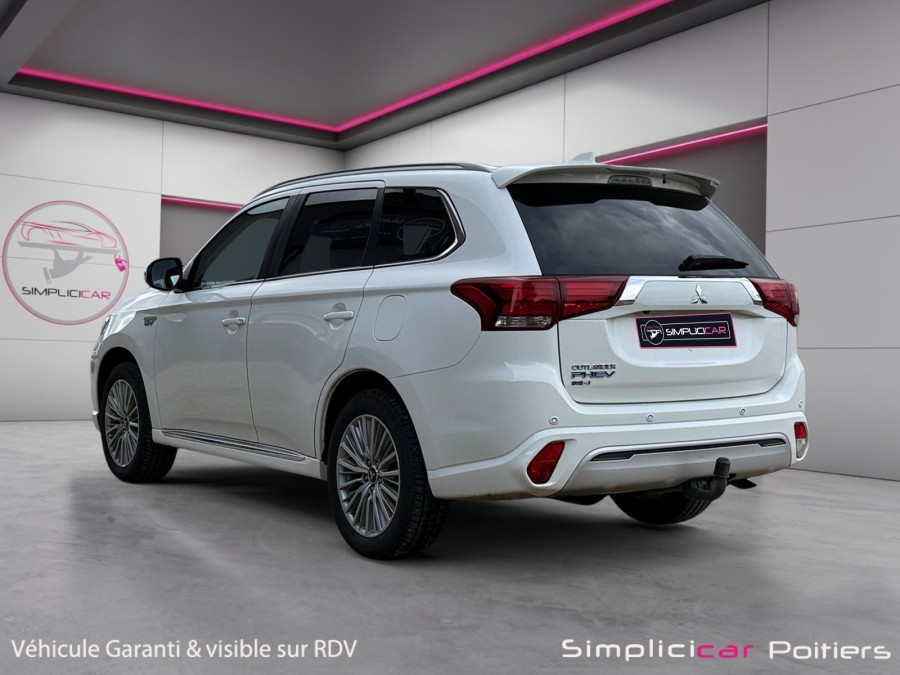 MITSUBISHI d'occasion OUTLANDER PHEV TWIN MOTOR INVITE 4WD de 2020