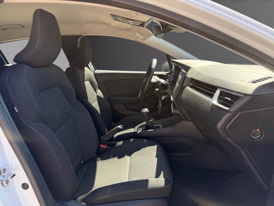 RENAULT d'occasion CLIO 1.5 BLUE DCI 85 BUSINESS de 2020 Lyon Nord