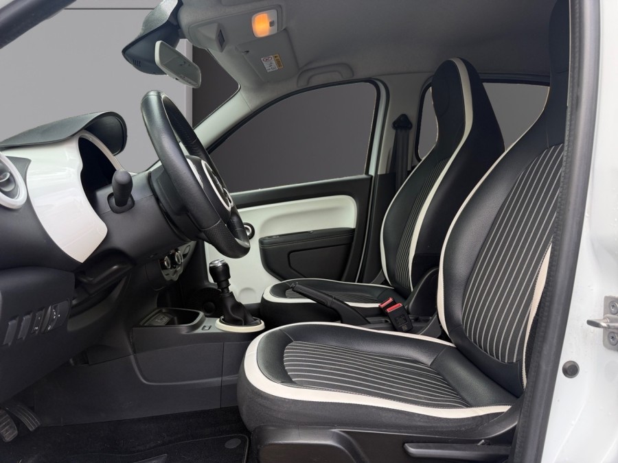 RENAULT d'occasion TWINGO TCE 90 de 2019 Cannes (06)﻿
