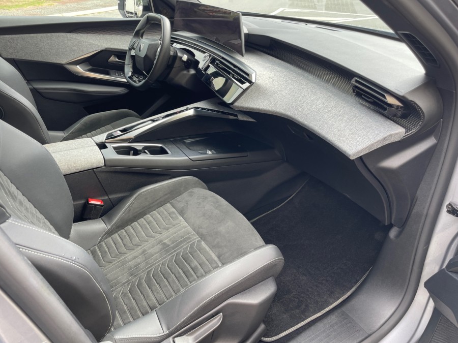 PEUGEOT d'occasion 3008 1.2 Hybrid 136ch GT e-DCS6 de 2024 Royan (17)﻿