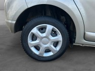 DACIA d'occasion SANDERO 1.5 DCI 85 BLACK LINE de 2009 Evreux (27)﻿