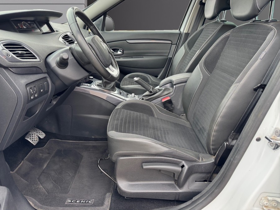 RENAULT d'occasion SCENIC 1.5 dCi 110ch Bose EDC 2015 de 2015 Troyes