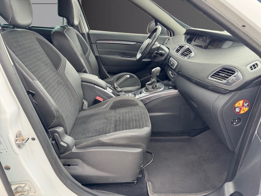 RENAULT d'occasion SCENIC 1.5 dCi 110ch Bose EDC 2015 de 2015 Troyes