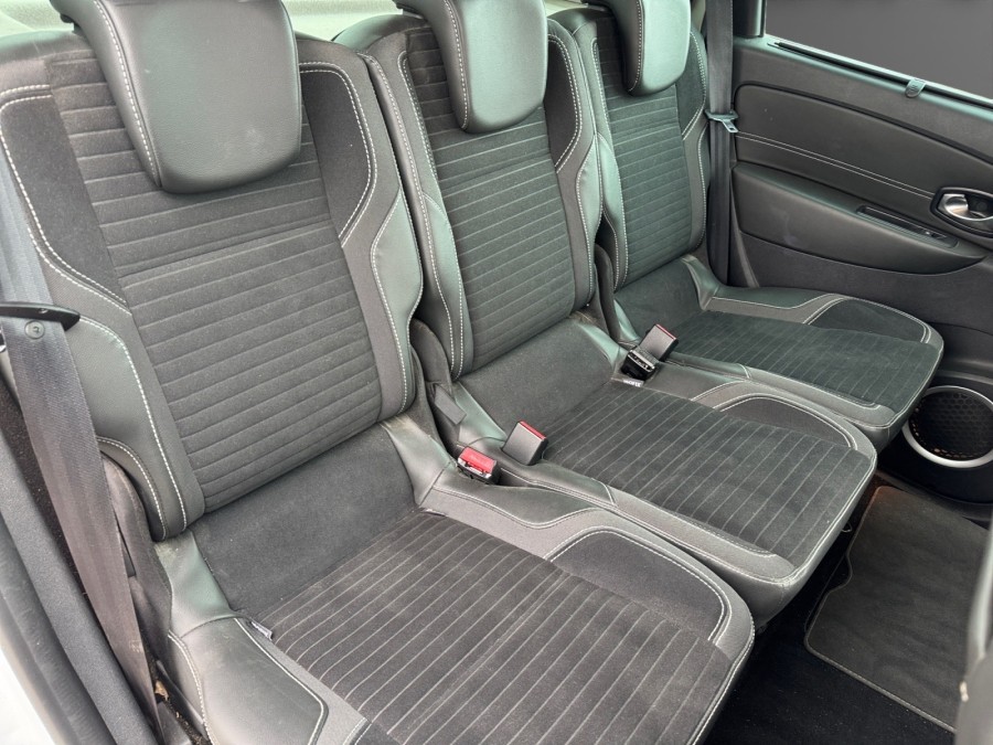 RENAULT d'occasion SCENIC 1.5 dCi 110ch Bose EDC 2015 de 2015 Troyes