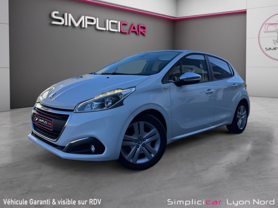 PEUGEOT d'occasion 208 AFFAIRE 1.6 BLUE HDI 100 de 2017 Lyon Nord