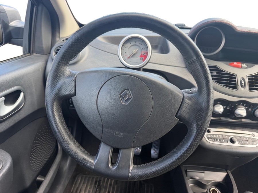 RENAULT d'occasion TWINGO 1.6 16v 133ch Renault Sport de 2011 Orgeval